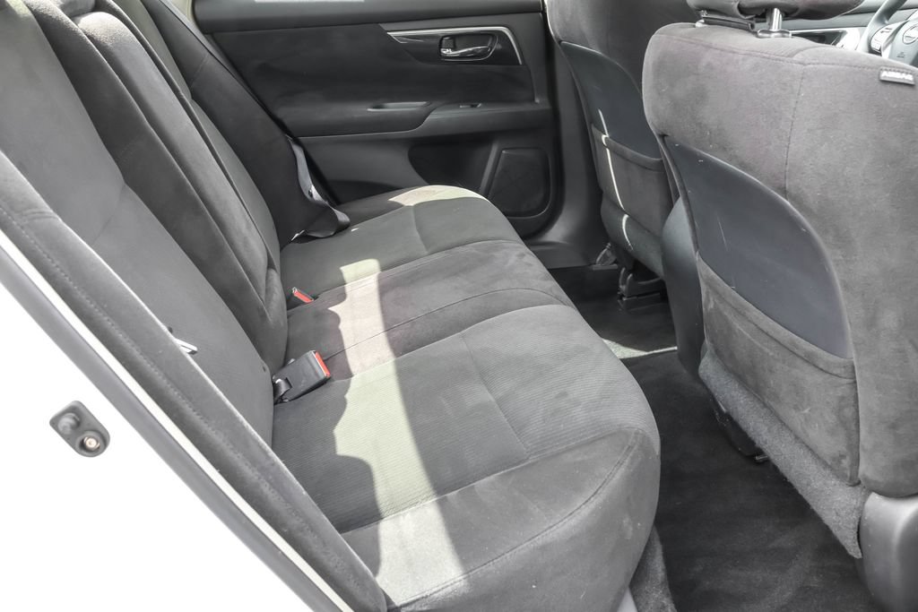 Used 2013 Nissan Altima 3.5 S FWD image 30