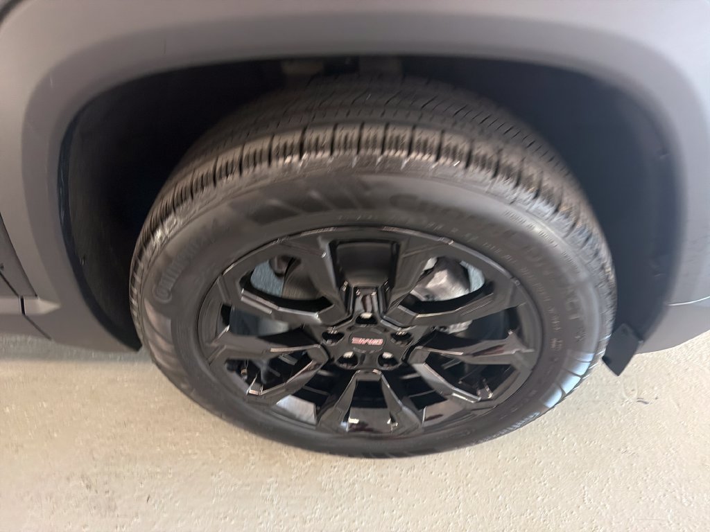 New 2027 GMC Terrain Elevation w/ Elevation Premium Package FWD image 4