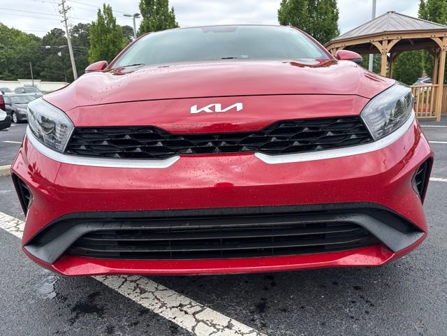 Used 2023 Kia Forte LXS w/ LXS Technology Package FWD image 2