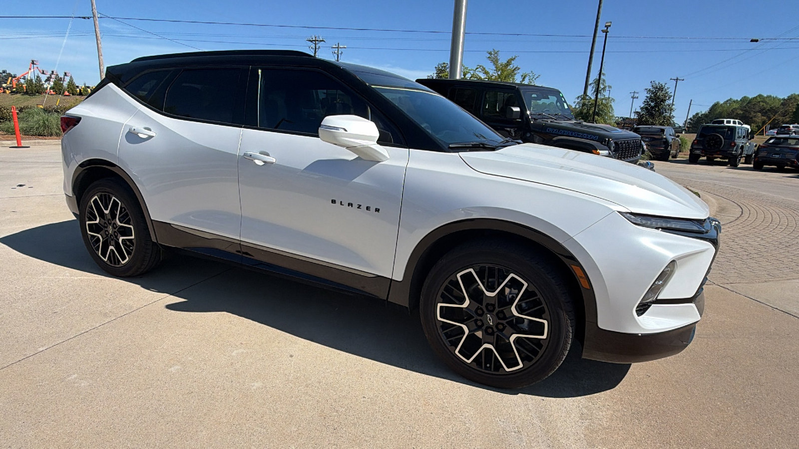 Used 2023 Chevrolet Blazer RS w/ Driver Confidence II Package image 5