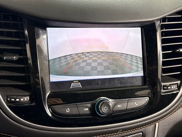 Used 2020 Chevrolet Trax LT w/ LT Convenience Package image 27