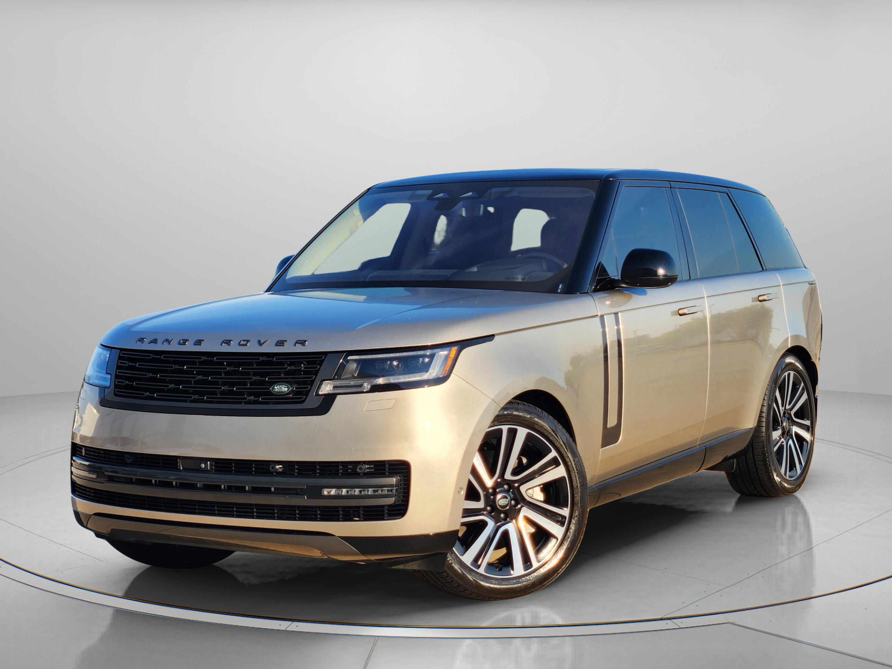 Certified 2023 Land Rover Range Rover SE AWD/4WD image 1