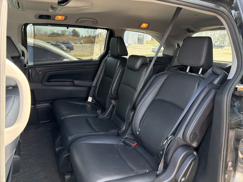 Used 2023 Honda Odyssey Touring image 15