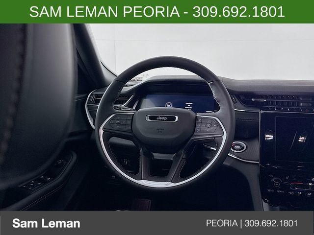 New 2025 Jeep Grand Cherokee Altitude image 11