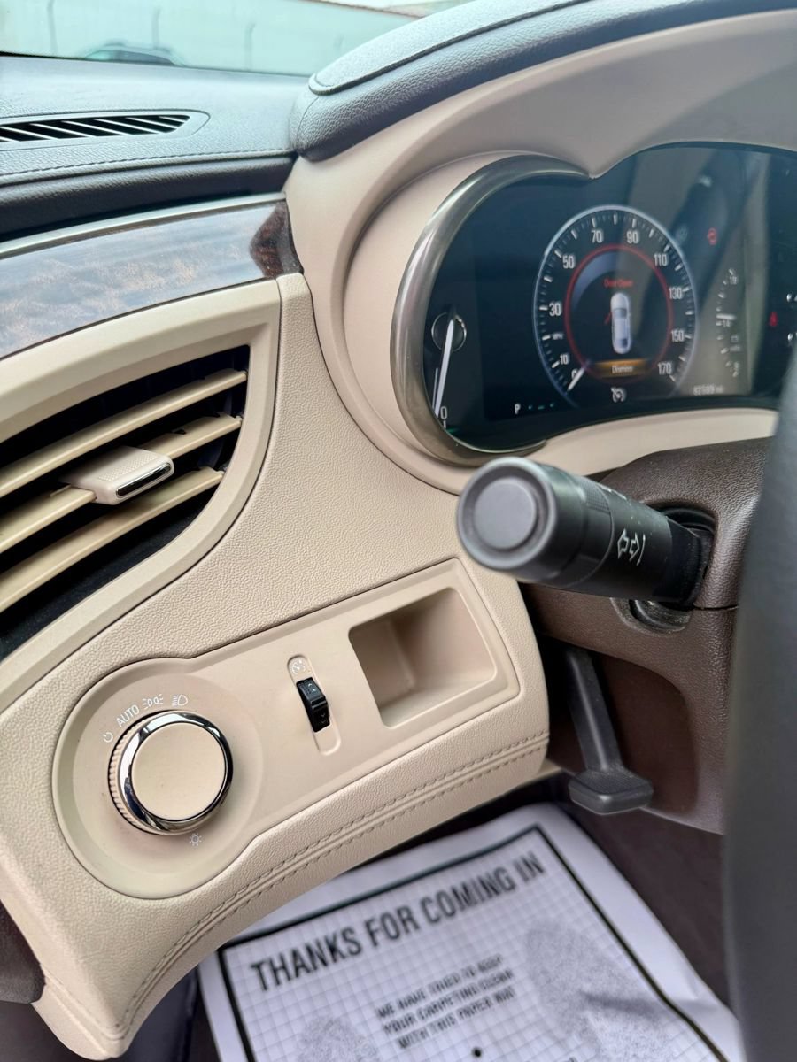 Used 2014 Buick LaCrosse Premium FWD image 31