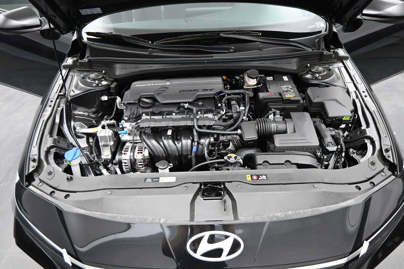 New 2026 Hyundai Elantra SEL Sport FWD image 22