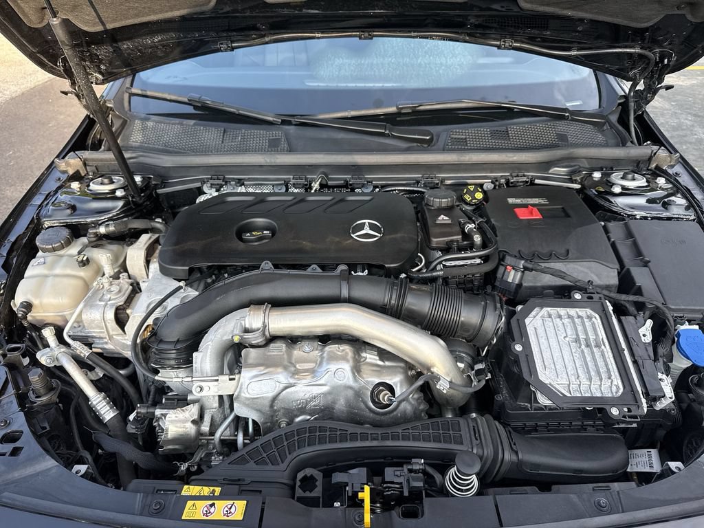 Used 2025 Mercedes-Benz CLA 250 image 18
