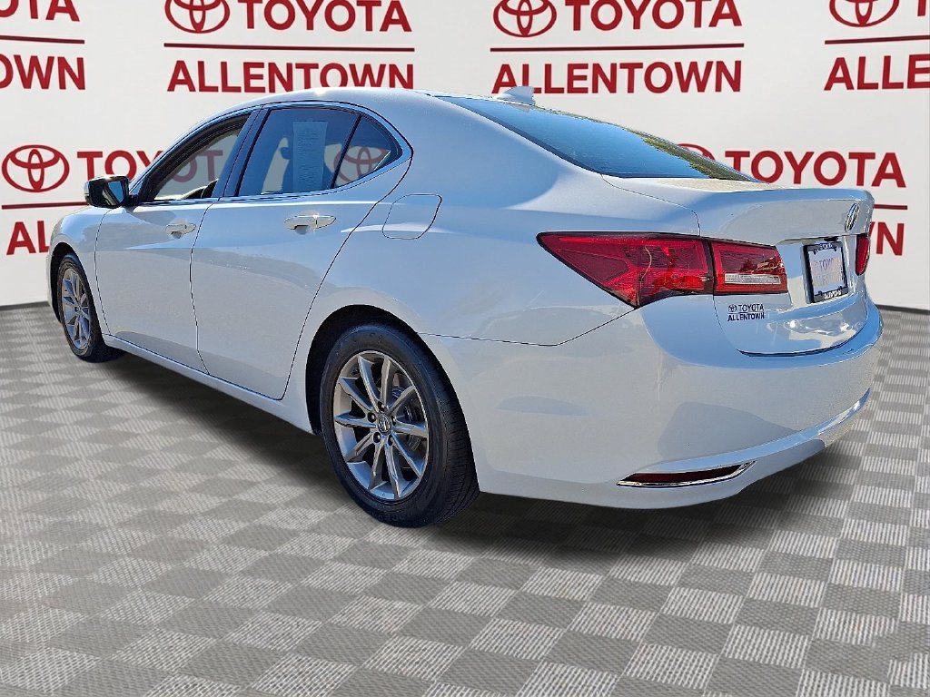 Used 2019 Acura TLX w/ Technology Package FWD image 5