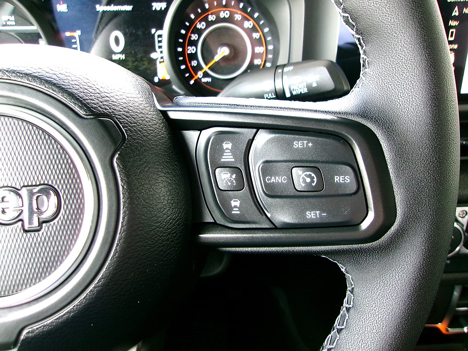 New 2026 Jeep Gladiator Sport AWD/4WD image 13
