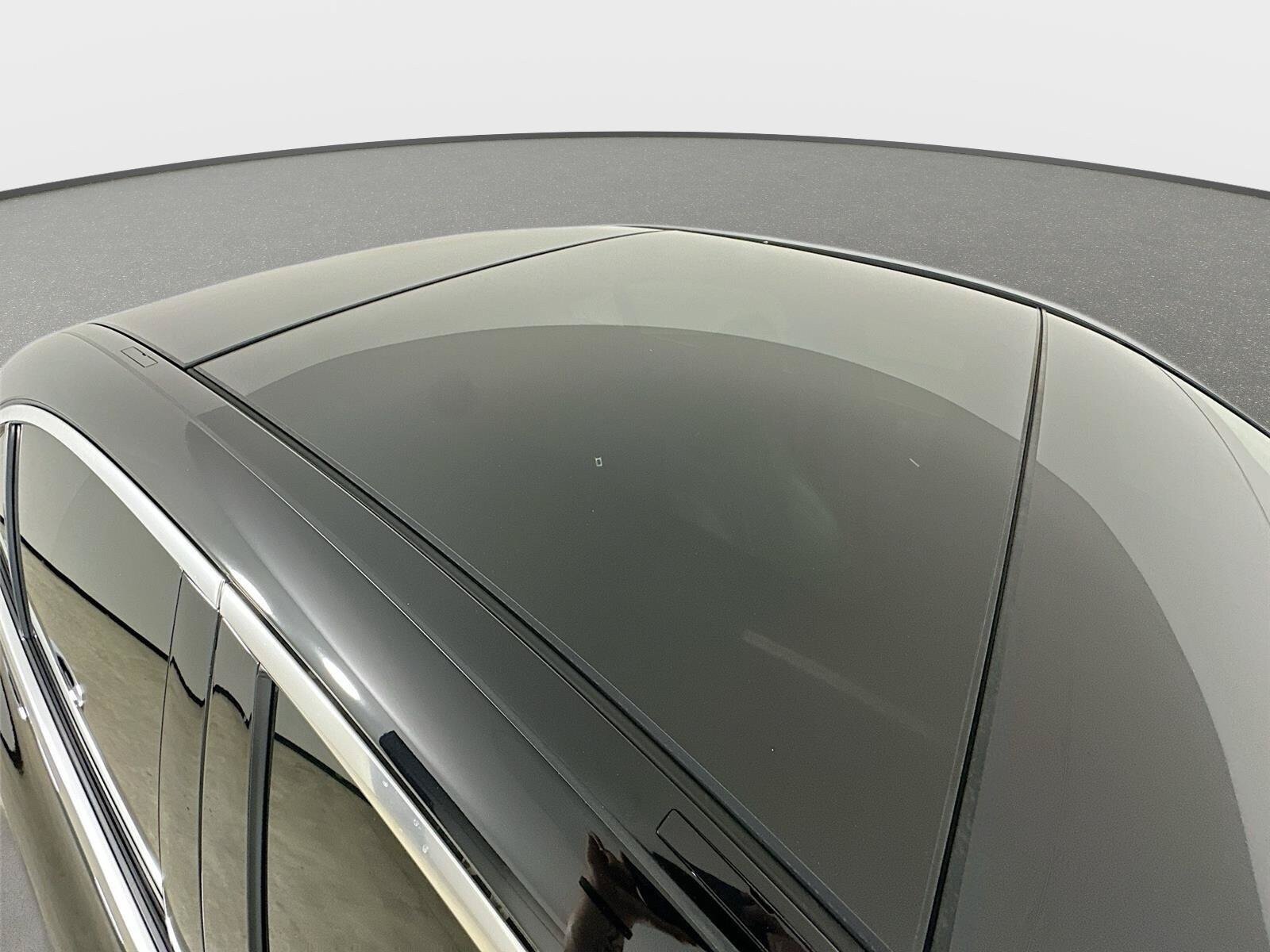 Certified 2018 Mercedes-Benz E 400 4MATIC Sedan image 13