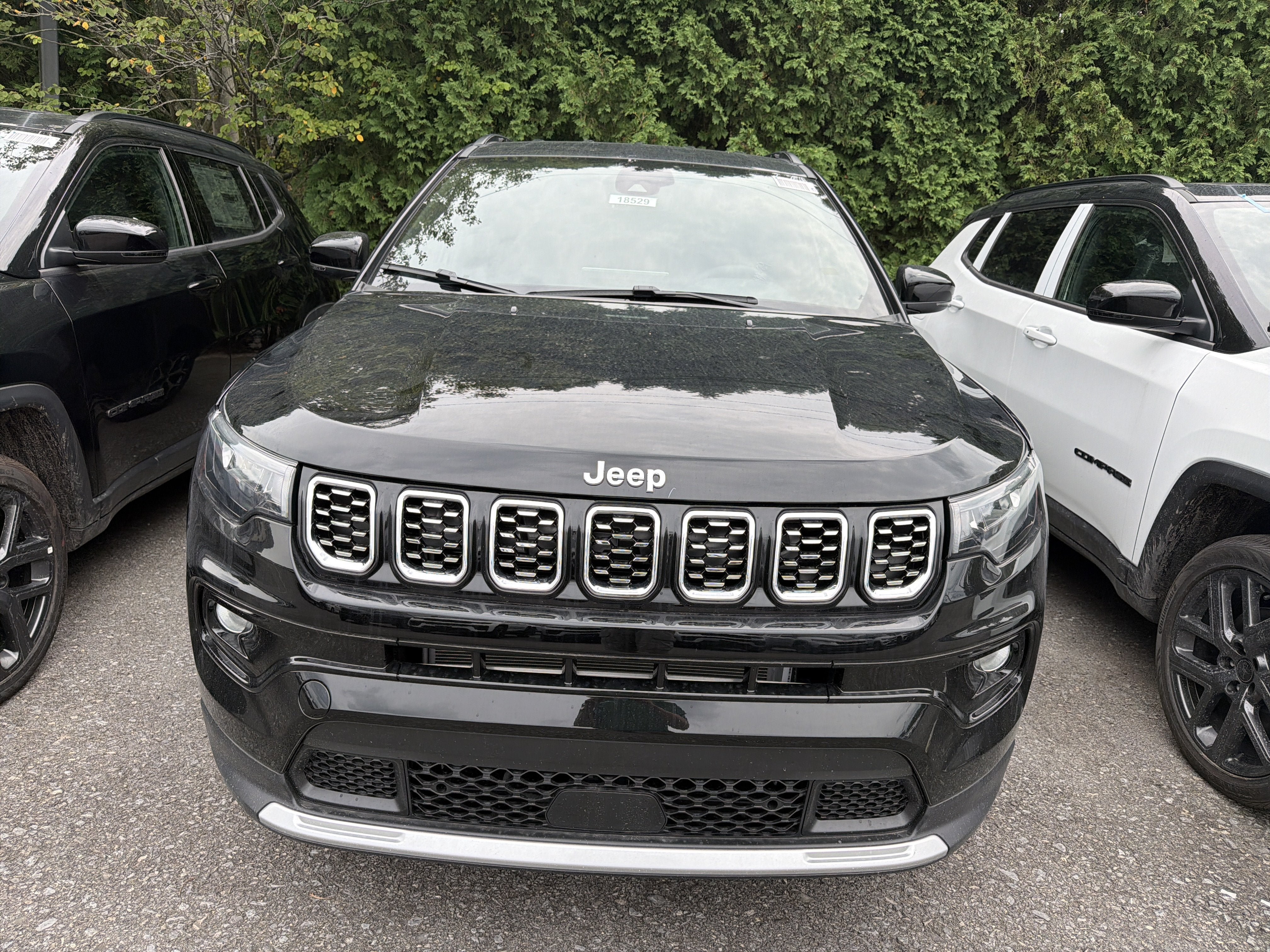 New 2026 Jeep Compass Limited AWD/4WD image 3