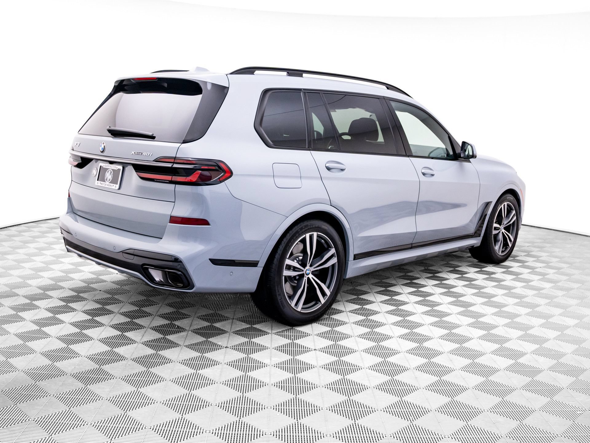 Certified 2026 BMW X7 xDrive40i w/ Executive Package AWD/4WD image 5