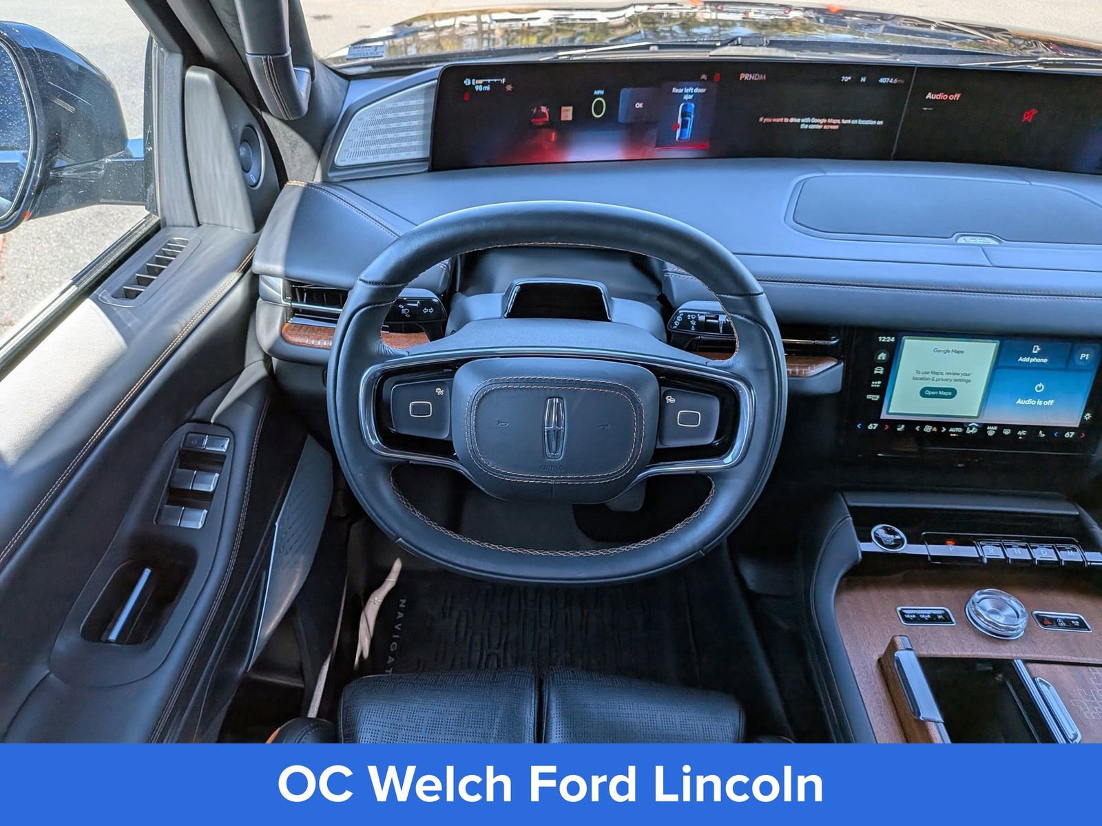 Certified 2025 Lincoln Navigator L Black Label AWD/4WD image 19