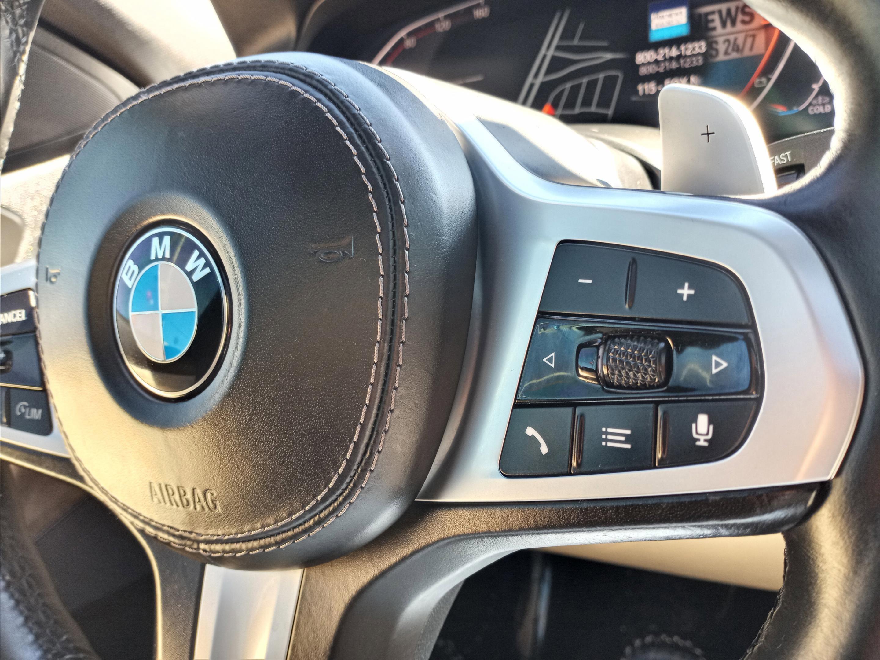 Used 2022 BMW X6 xDrive40i w/ Executive Package image 14