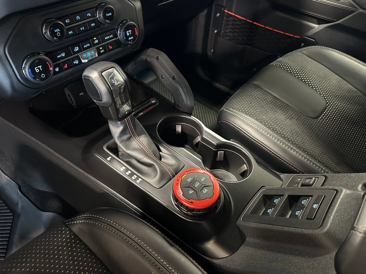 Used 2024 Ford Bronco Raptor AWD/4WD image 21