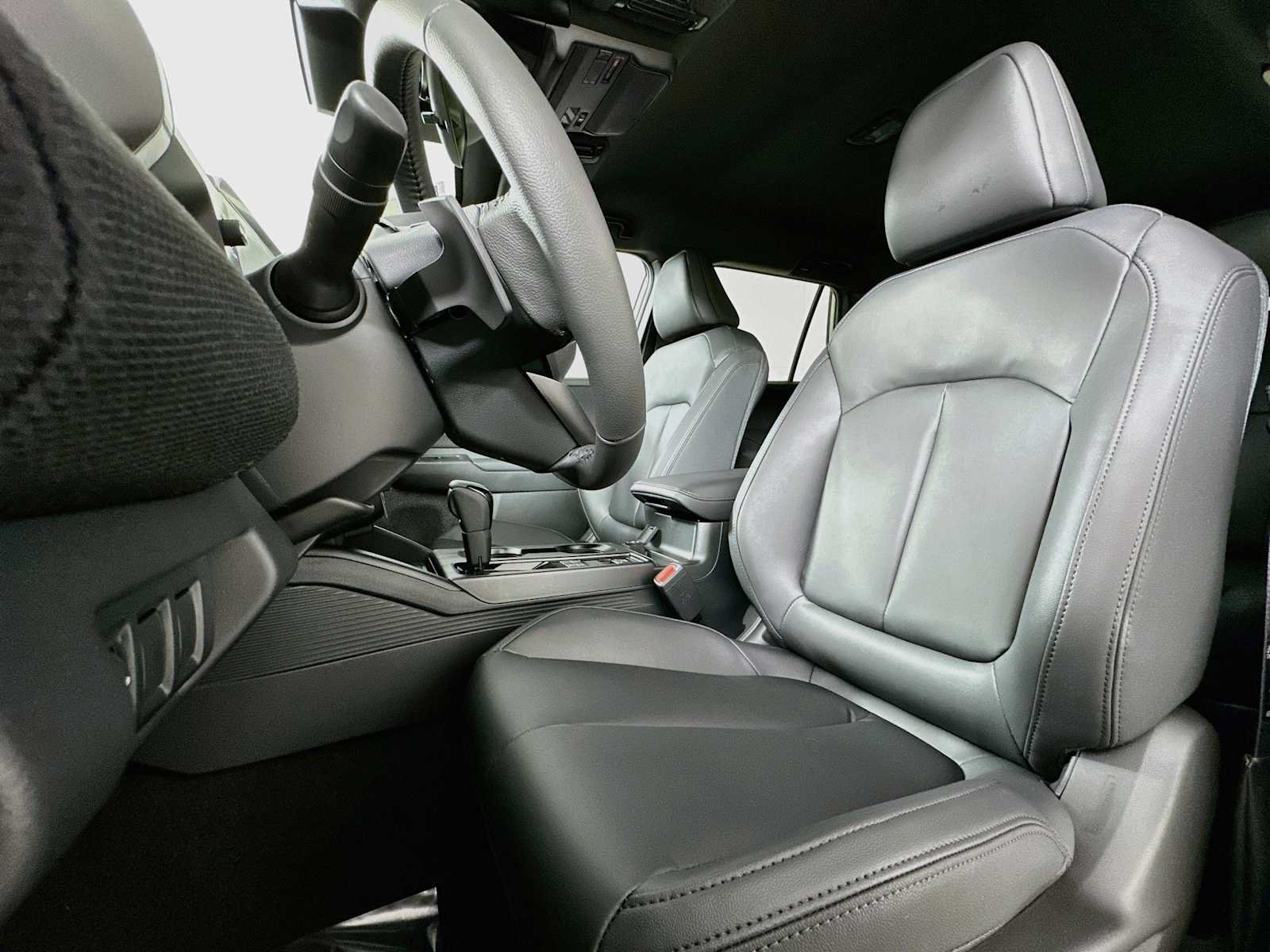 New 2026 Subaru Outback Premium w/ Convenience Package AWD/4WD image 18