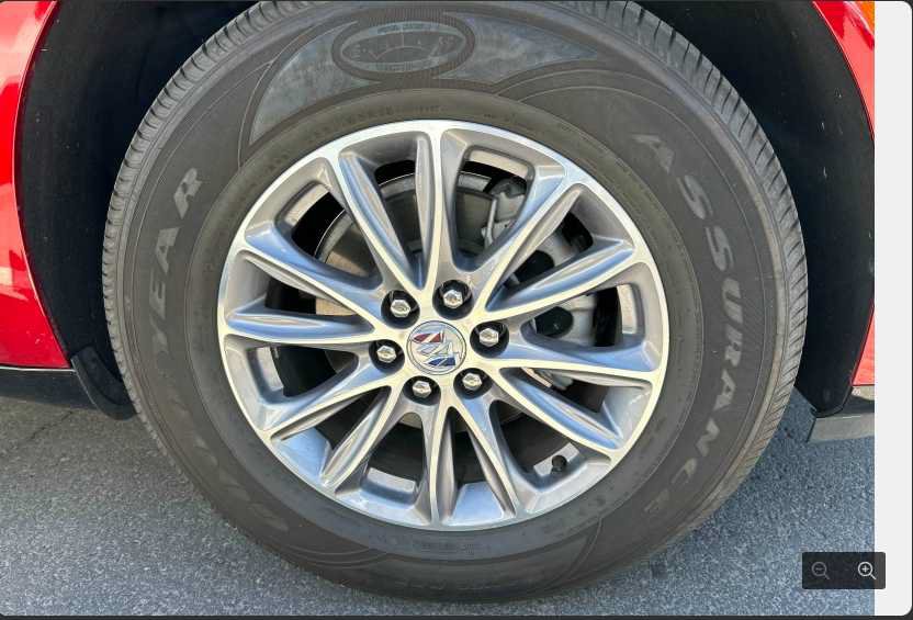 Used 2023 Buick Enclave Essence FWD image 12