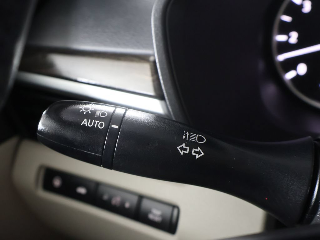 Used 2023 Nissan Altima 2.5 SL AWD/4WD image 42