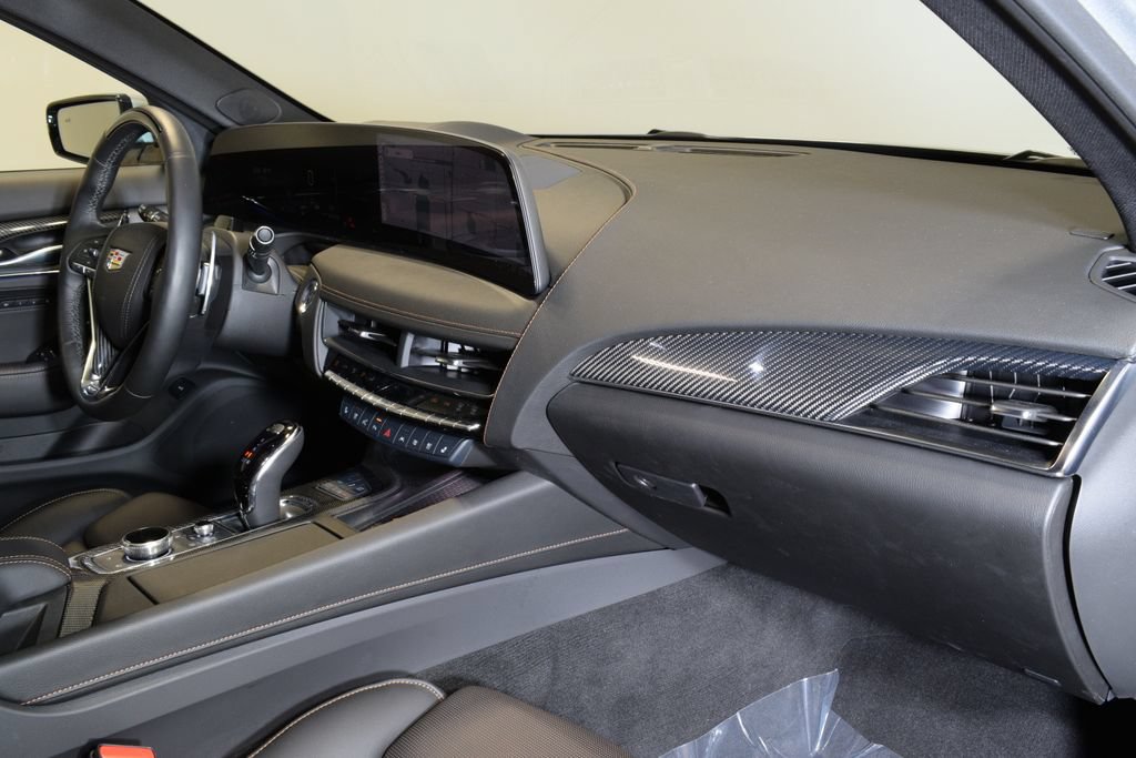 Used 2026 Cadillac CT5 V w/ Technology Package AWD/4WD image 33