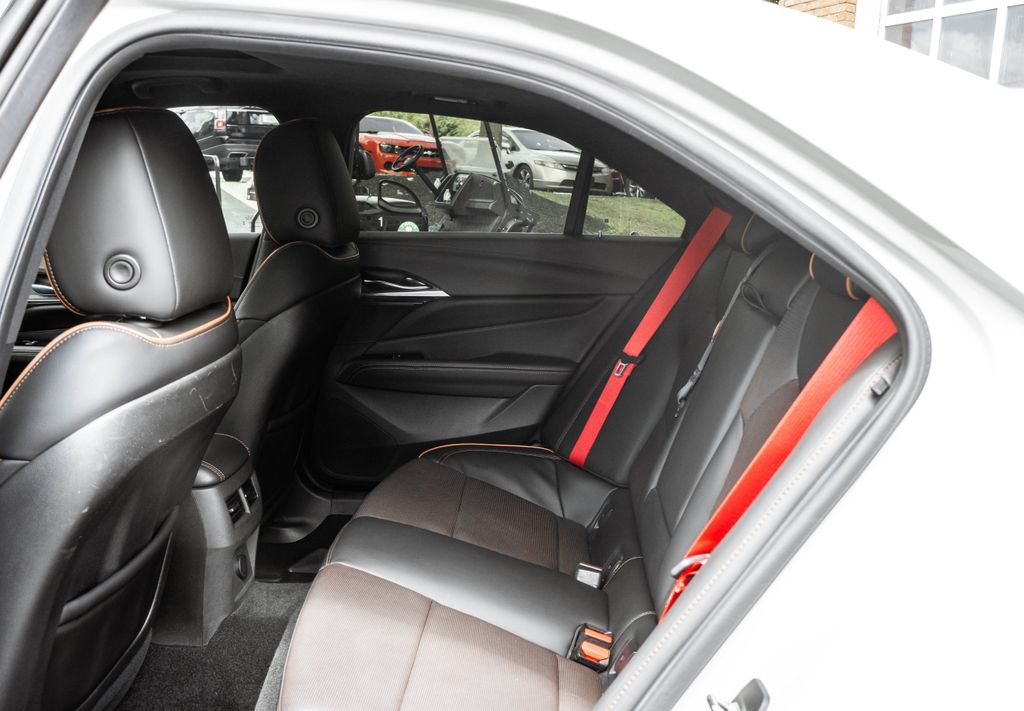 Used 2022 Cadillac CT4 V w/ Navigation Package RWD image 28