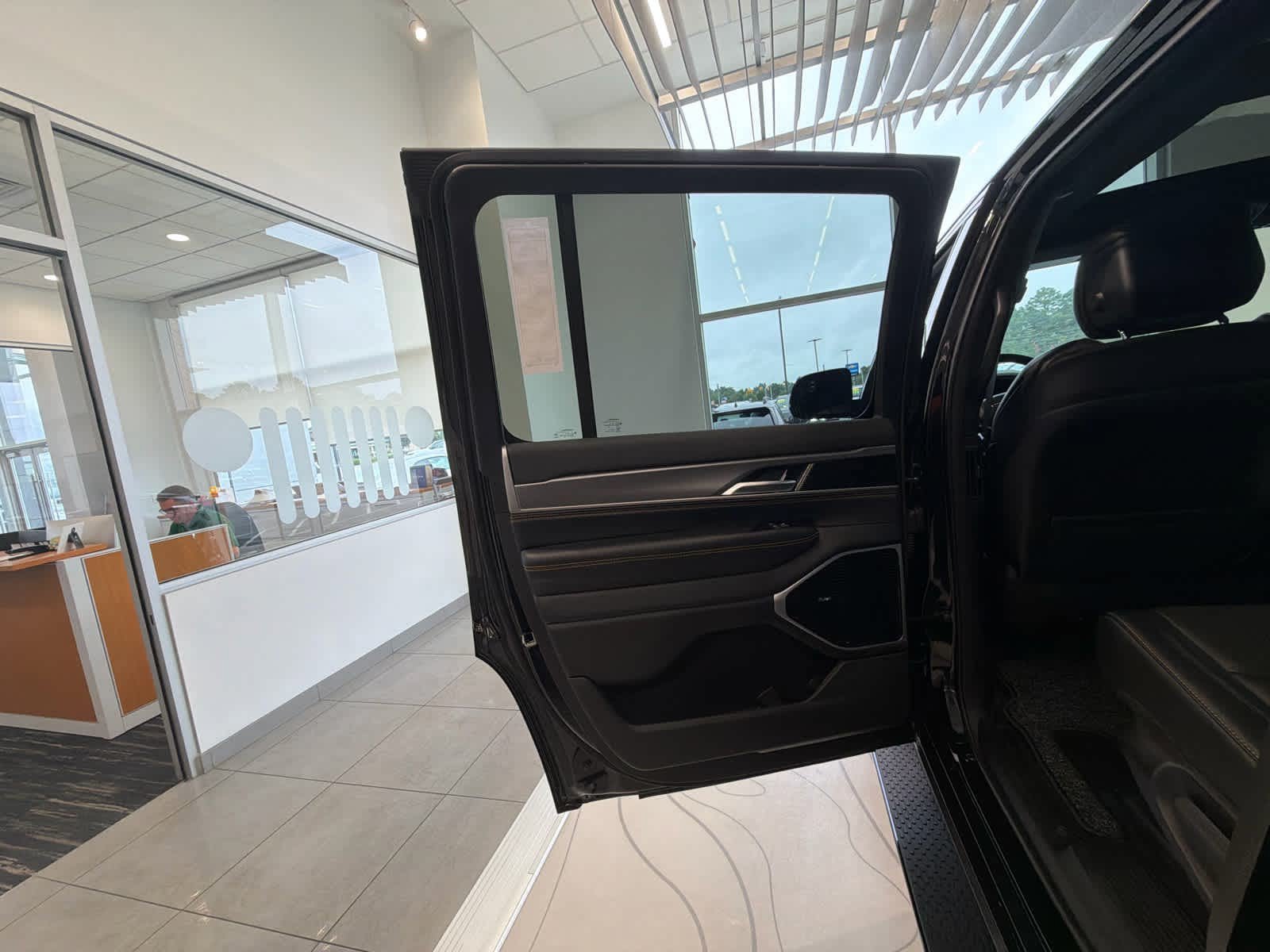 New 2026 Jeep Grand Wagoneer 4WD image 35