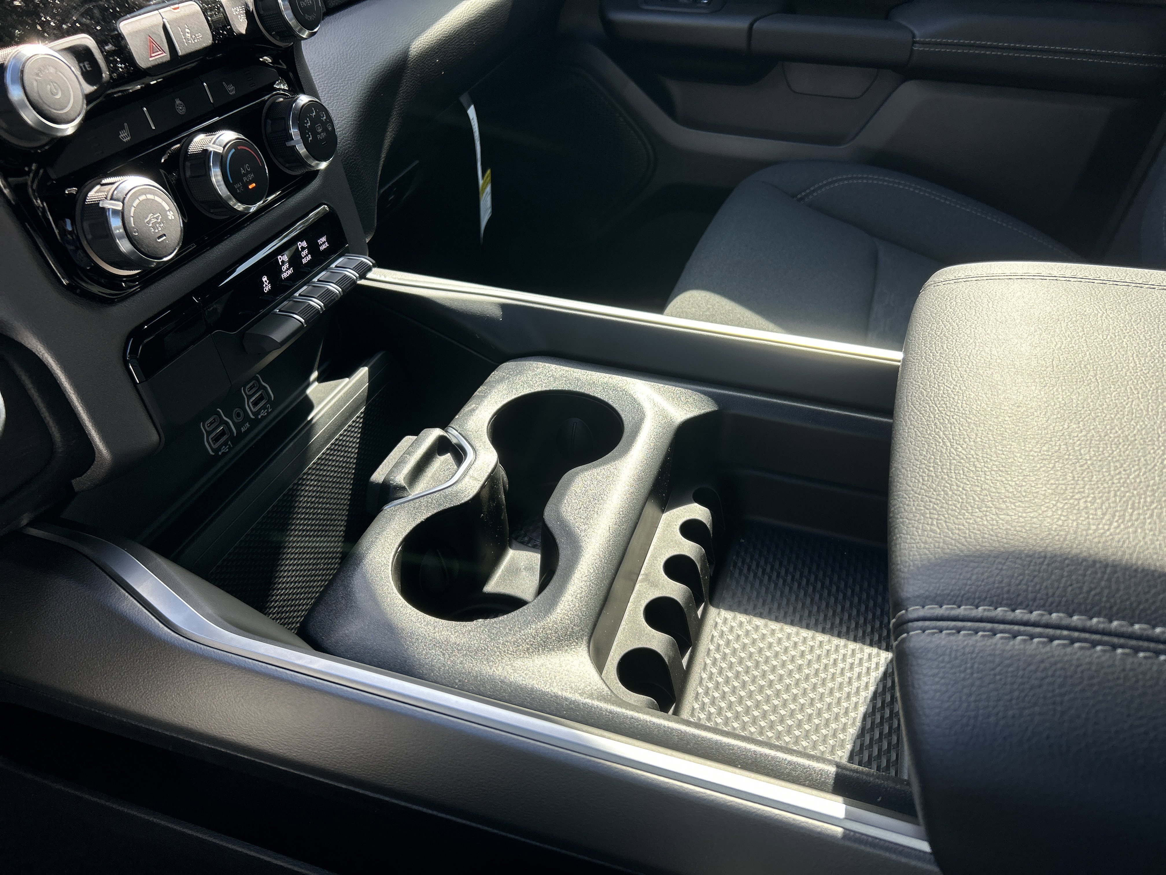 New 2026 RAM 1500 Big Horn w/ Night Edition image 21