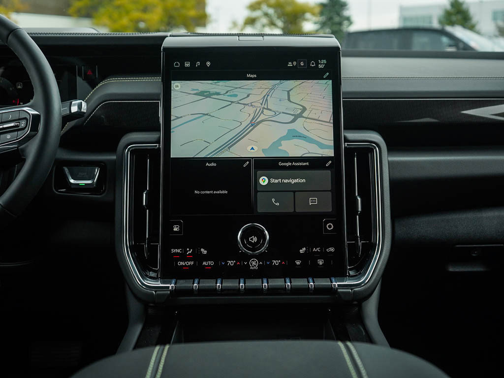 New 2026 GMC Yukon XL Elevation w/ LPO, Floor Liner Package image 18