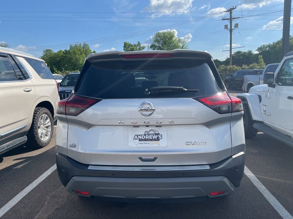 Used 2021 Nissan Rogue SV AWD/4WD image 6