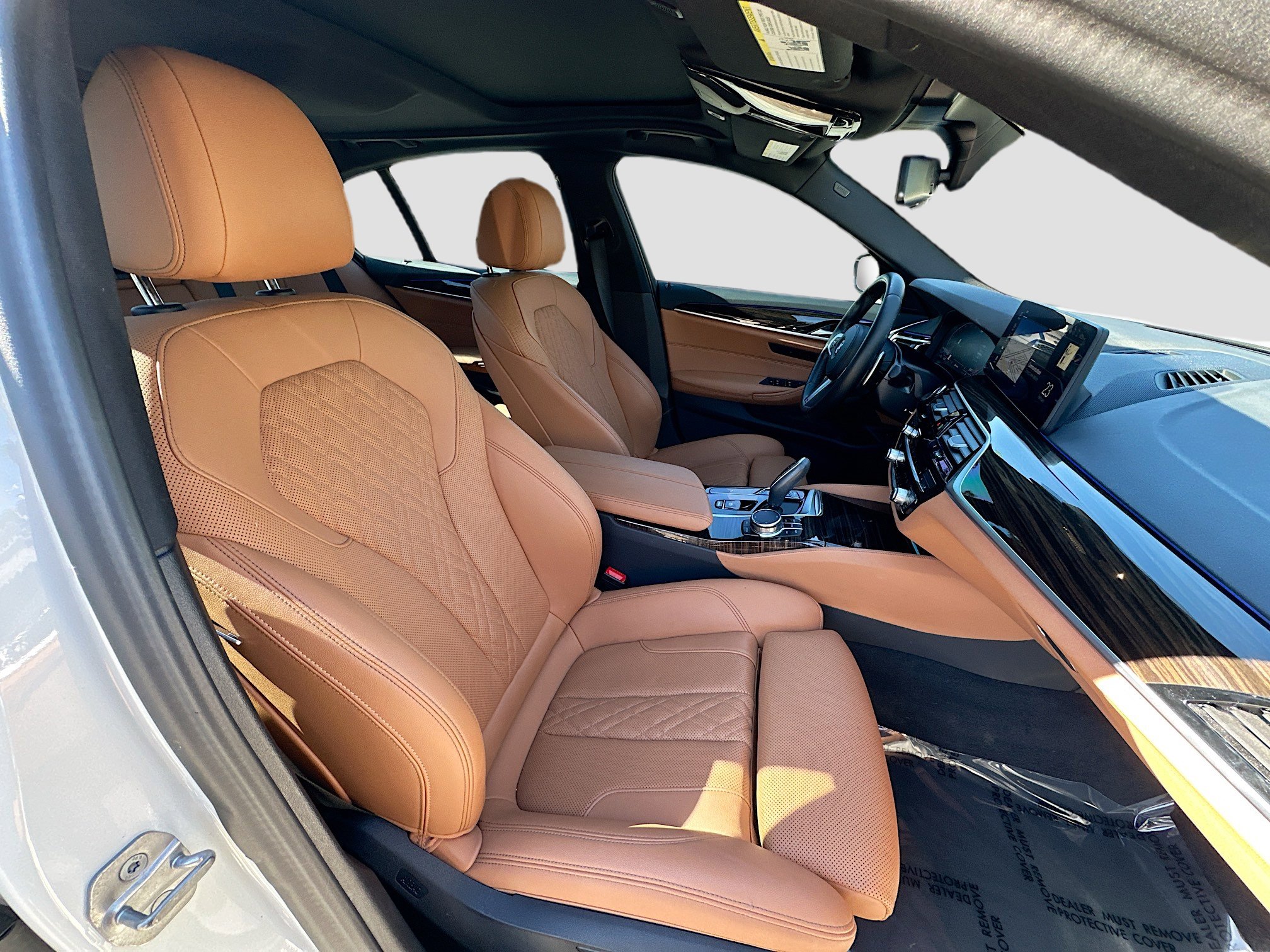 Used 2023 BMW 530i w/ M Sport Package image 34