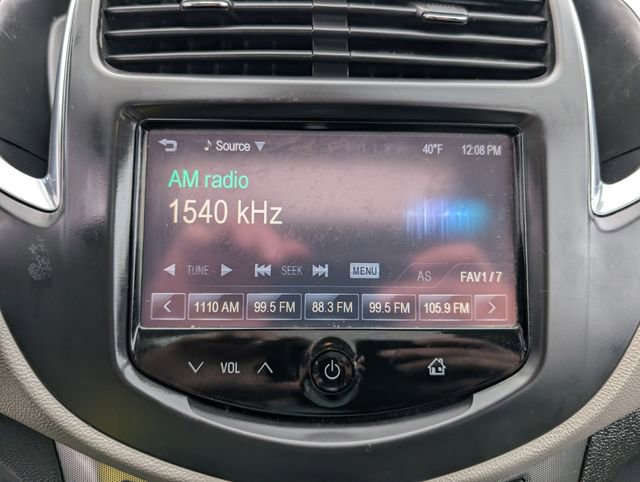 Used 2015 Chevrolet Trax LTZ image 18