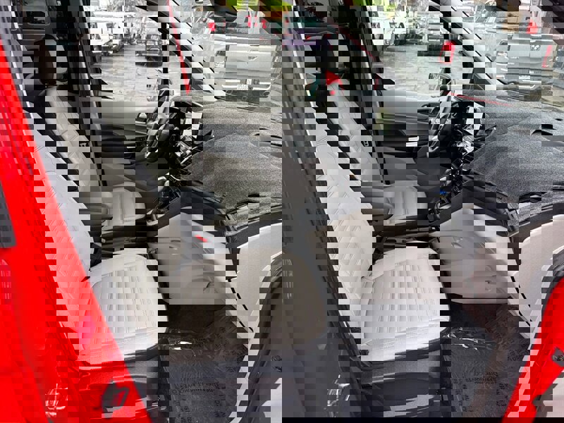 Used 2022 Ford Transit Connect Titanium w/ Trailer Tow Package image 26