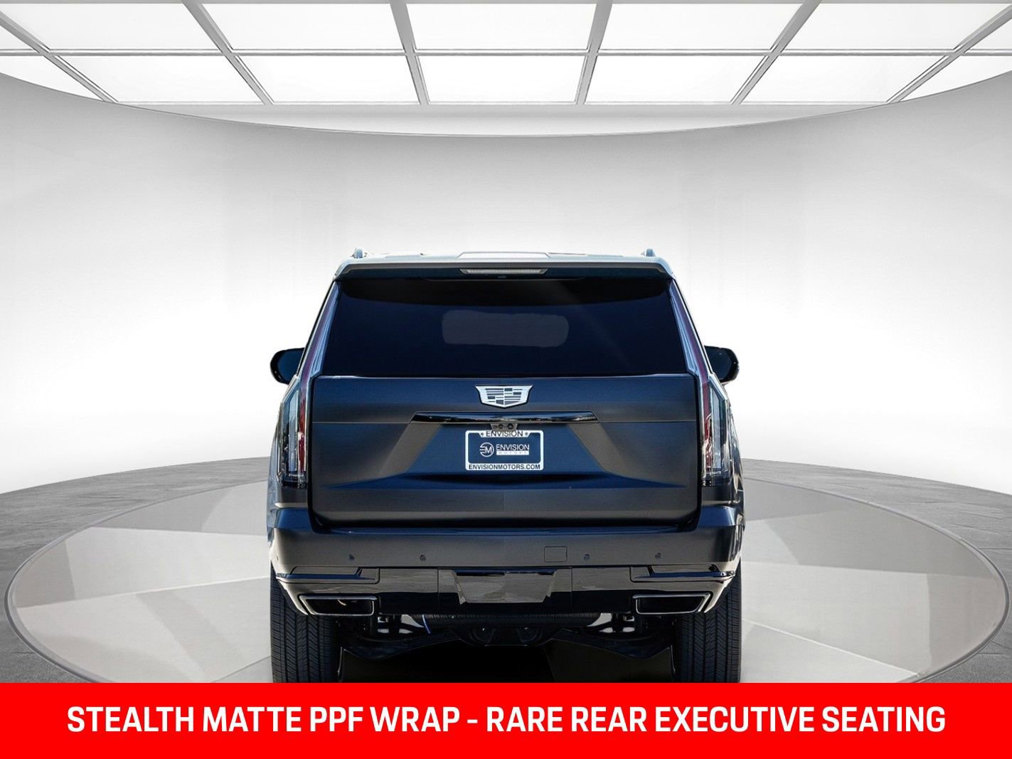 Used 2025 Cadillac Escalade Sport Platinum AWD/4WD image 3