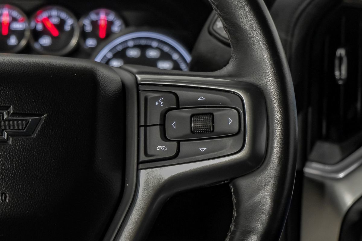 Used 2021 Chevrolet Silverado 1500 LT Trail Boss w/ Convenience Package II image 17