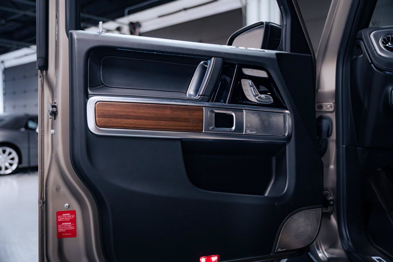 Used 2025 Mercedes-Benz G 550 image 27