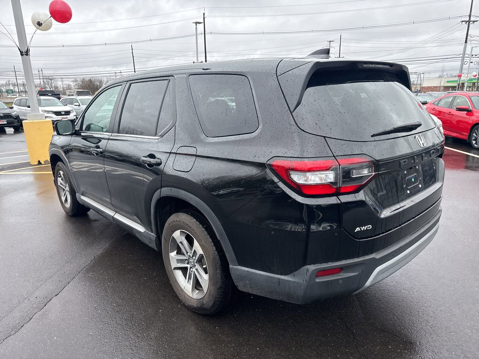 Used 2024 Honda Pilot EX-L image 6