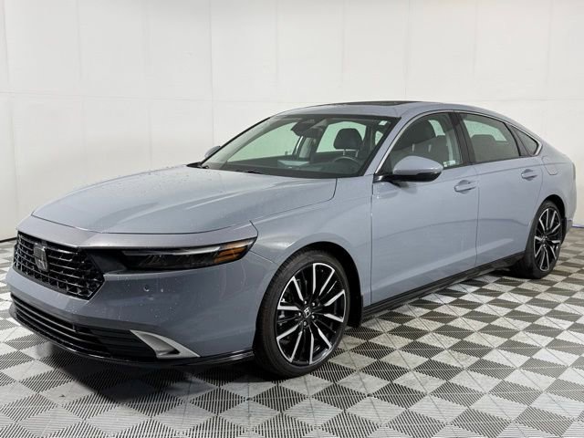 Used 2023 Honda Accord Touring video 2