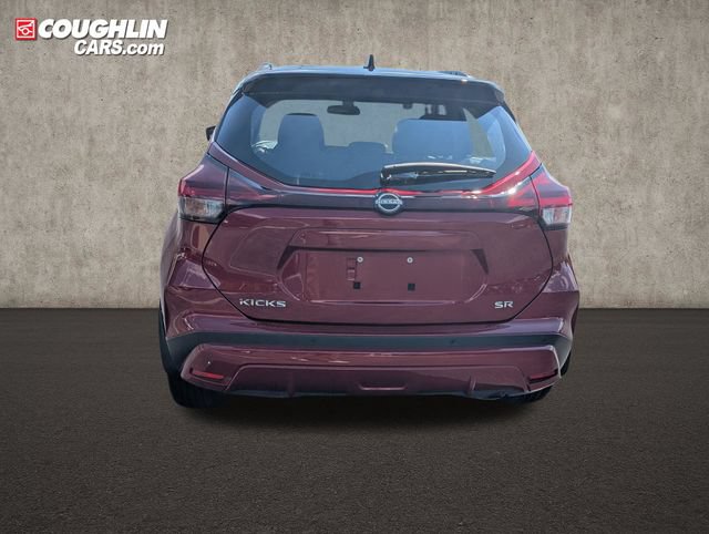 Certified 2023 Nissan Kicks SR FWD image 6