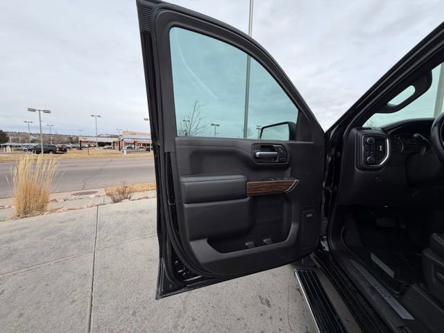 Used 2021 Chevrolet Silverado 1500 High Country image 11