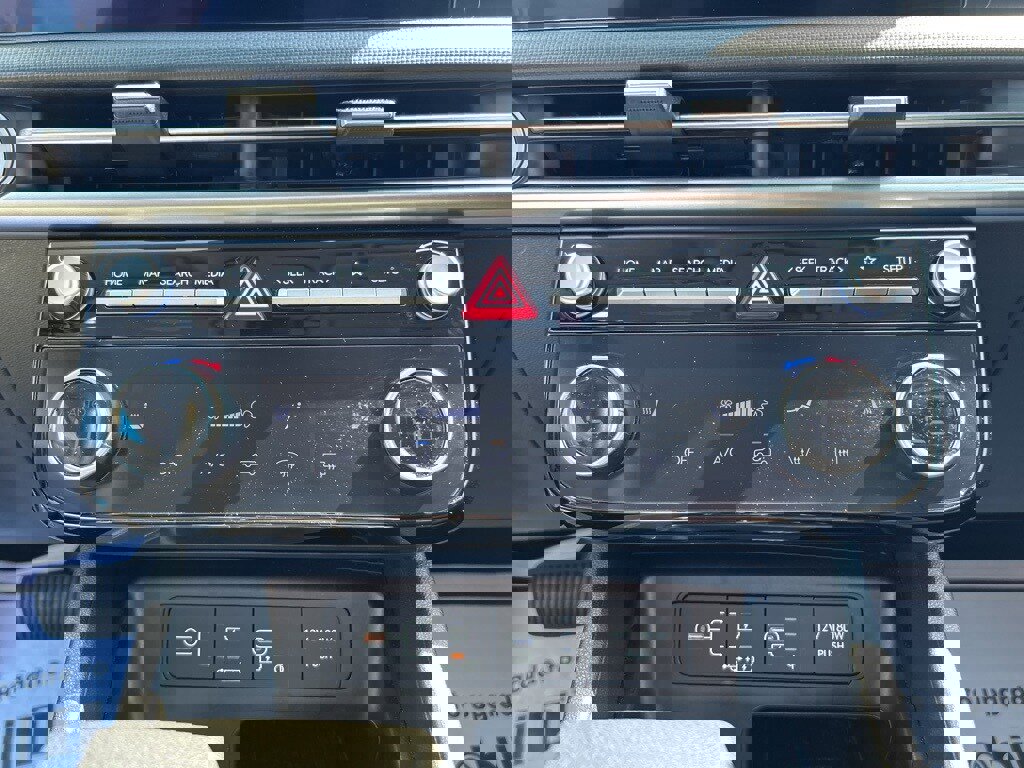 Used 2025 Hyundai Tucson SEL image 25