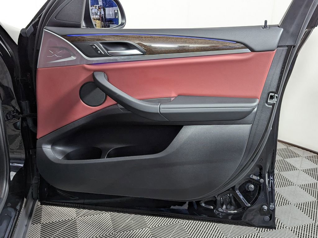 Certified 2023 BMW X4 xDrive30i w/ Convenience Package image 28