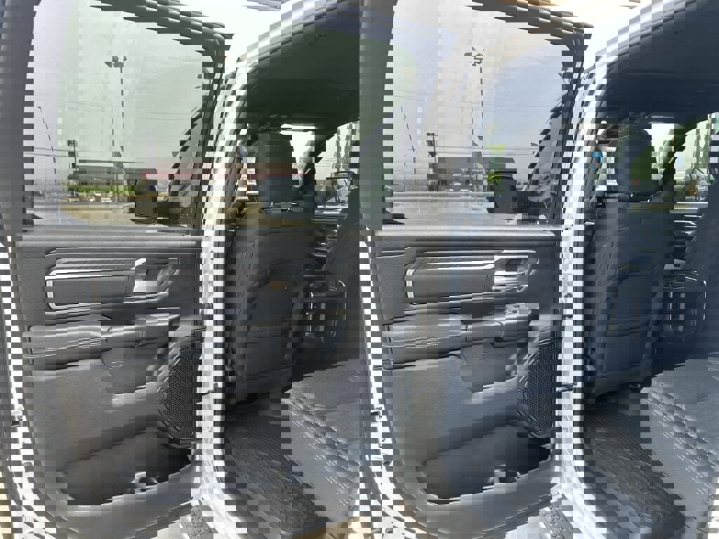 New 2025 RAM 1500 Big Horn image 9