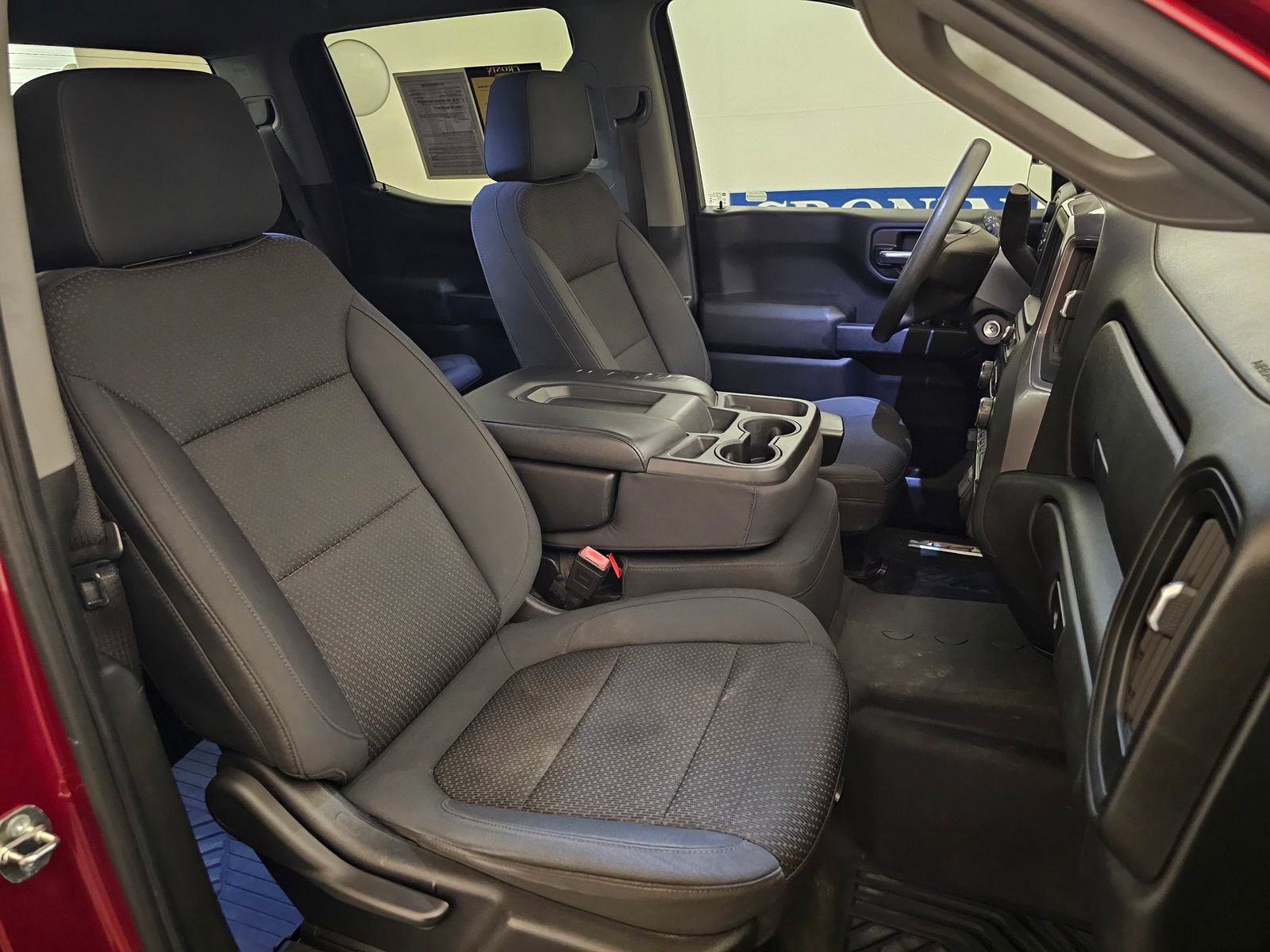 Used 2020 Chevrolet Silverado 1500 Custom Trail Boss w/ Custom Convenience Package AWD/4WD image 20
