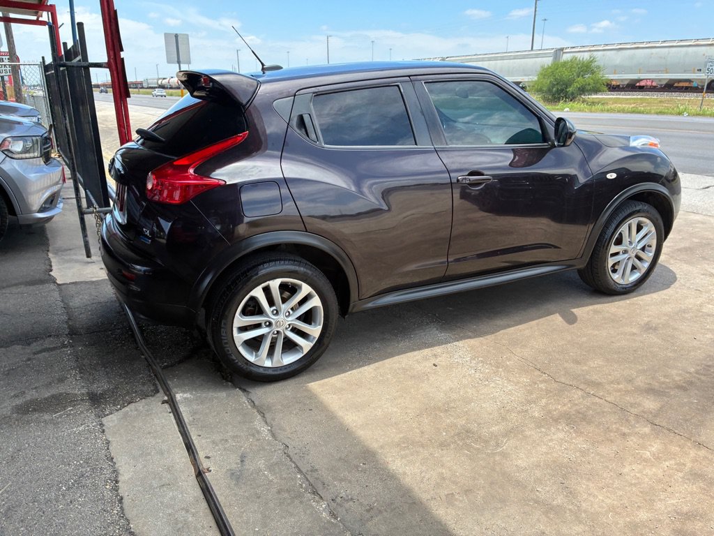 Used 2014 Nissan Juke SL FWD image 7