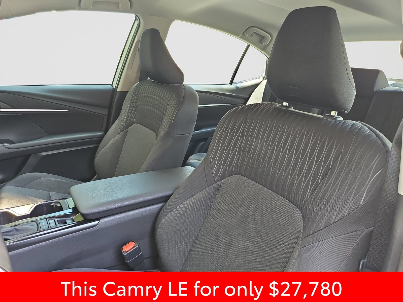 Used 2025 Toyota Camry LE FWD image 23