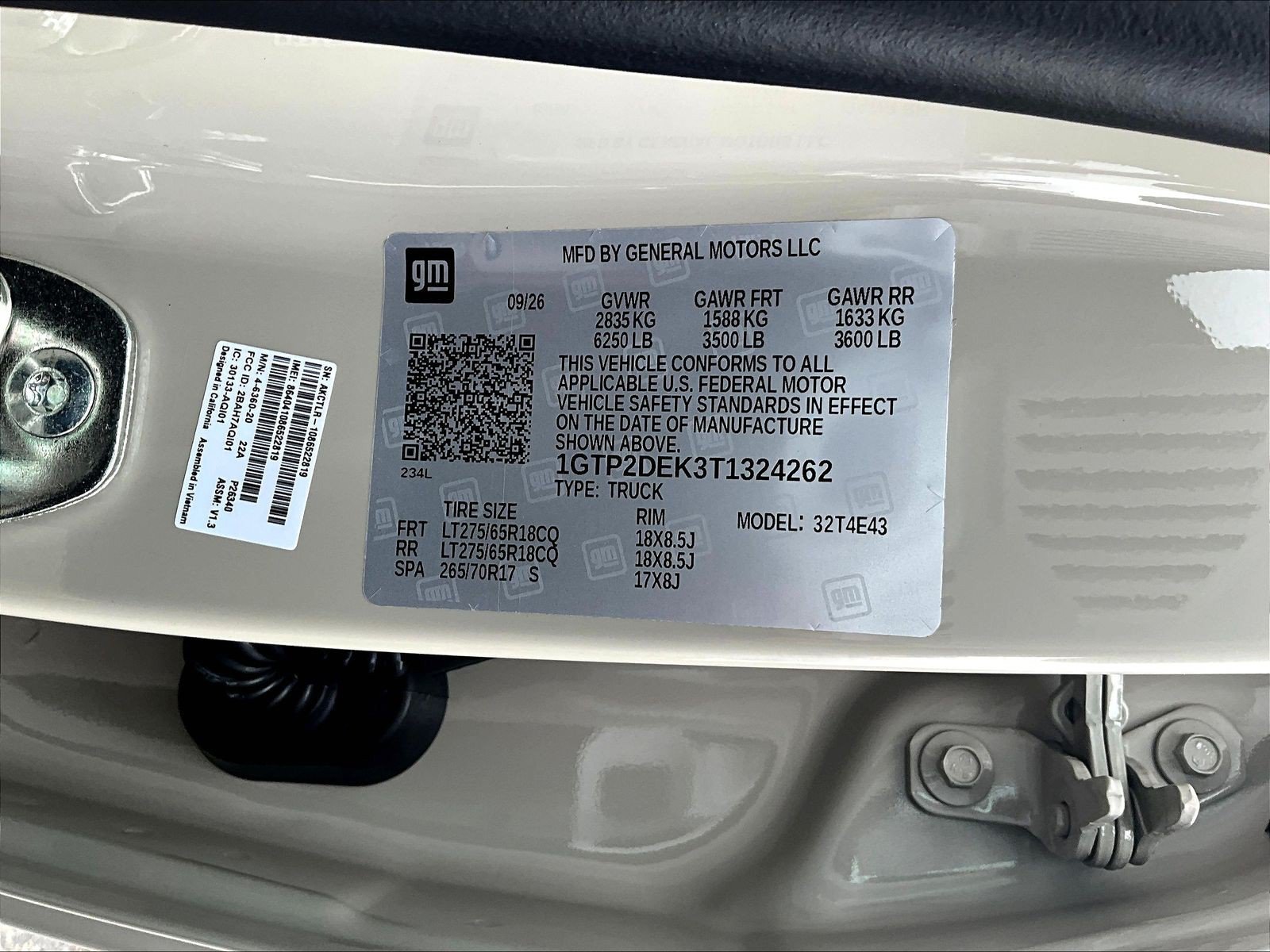 New 2026 GMC Canyon AT4 AWD/4WD image 20