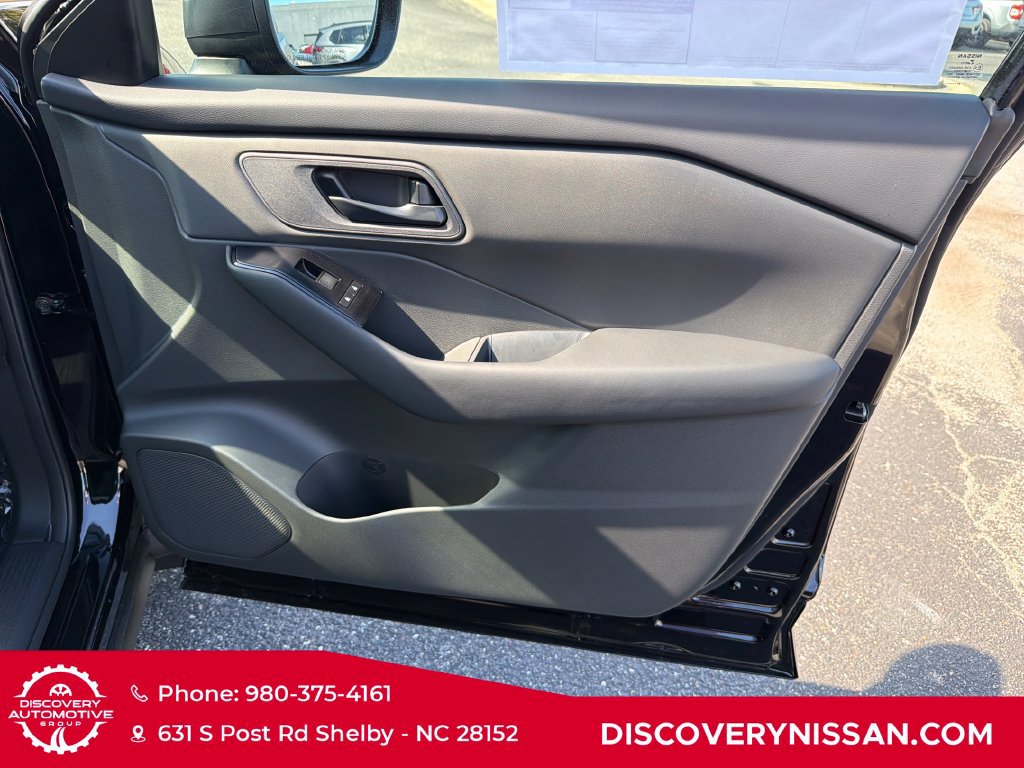 New 2027 Nissan Rogue S FWD image 36