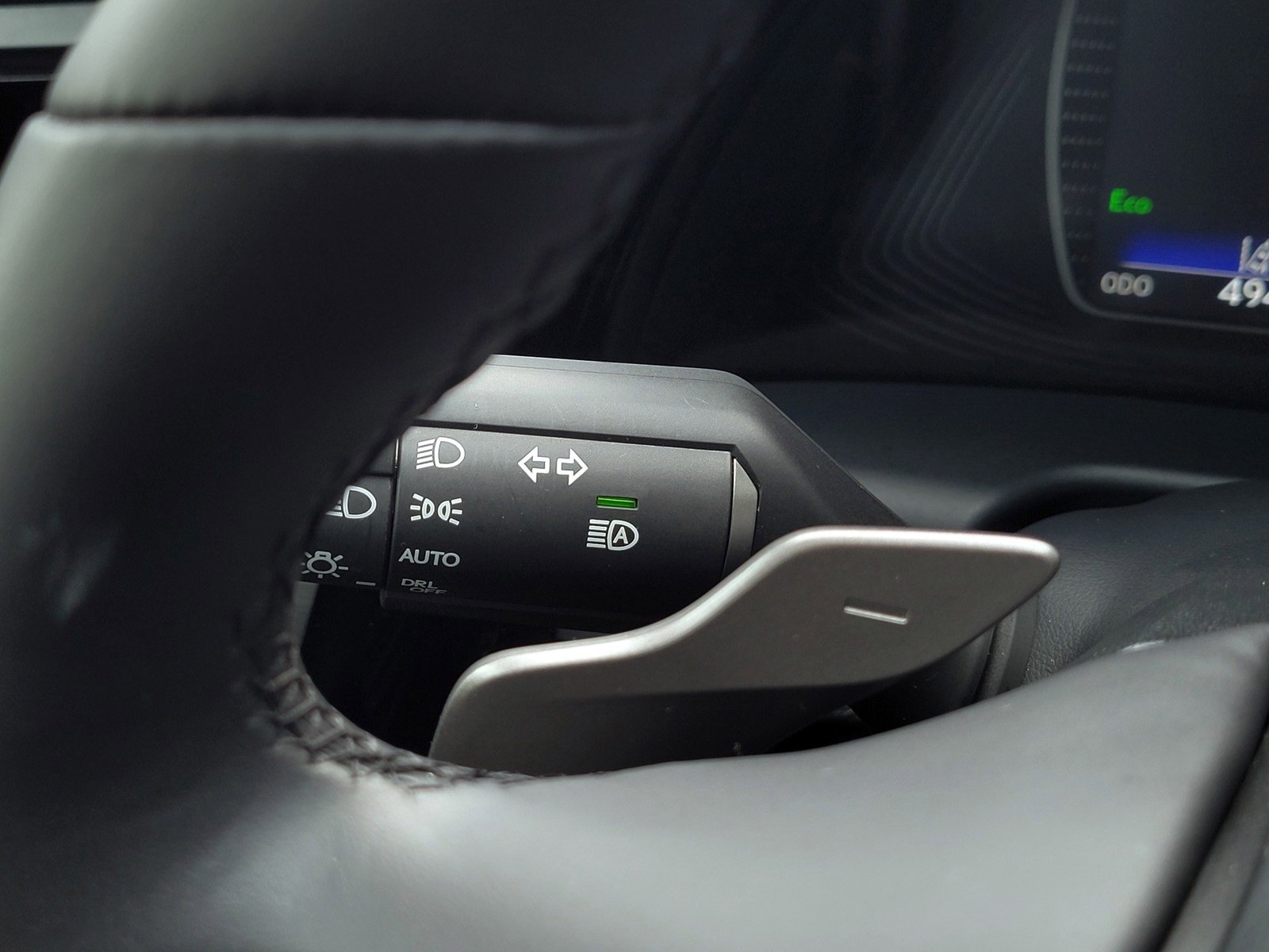 Used 2024 Lexus ES 250 w/ Premium Package image 25