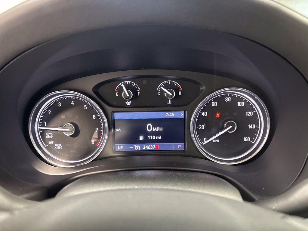 Used 2023 Buick Enclave Essence w/ Experience Buick Package AWD/4WD image 17