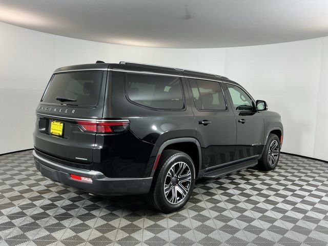 Used 2022 Jeep Wagoneer Series III w/ Rear Seat Entertainment Group AWD/4WD image 4
