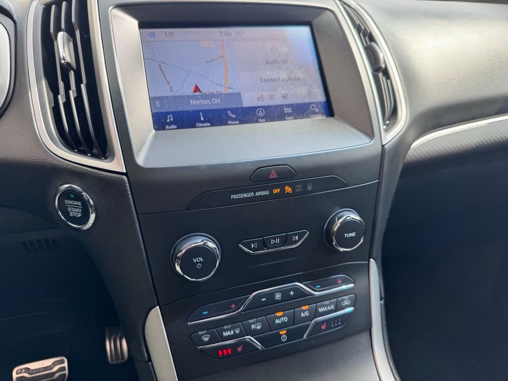 Certified 2020 Ford Edge ST-Line w/ Cold Weather Package AWD/4WD image 33